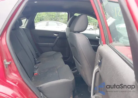 2010 Ford Focus Ses z USA, uszkodzony, nr VIN 1FAHP3GN9AW125410